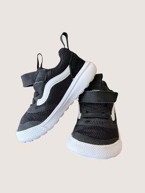 Vans Kids Black and White Hook-and-Loop Skate Sneakers